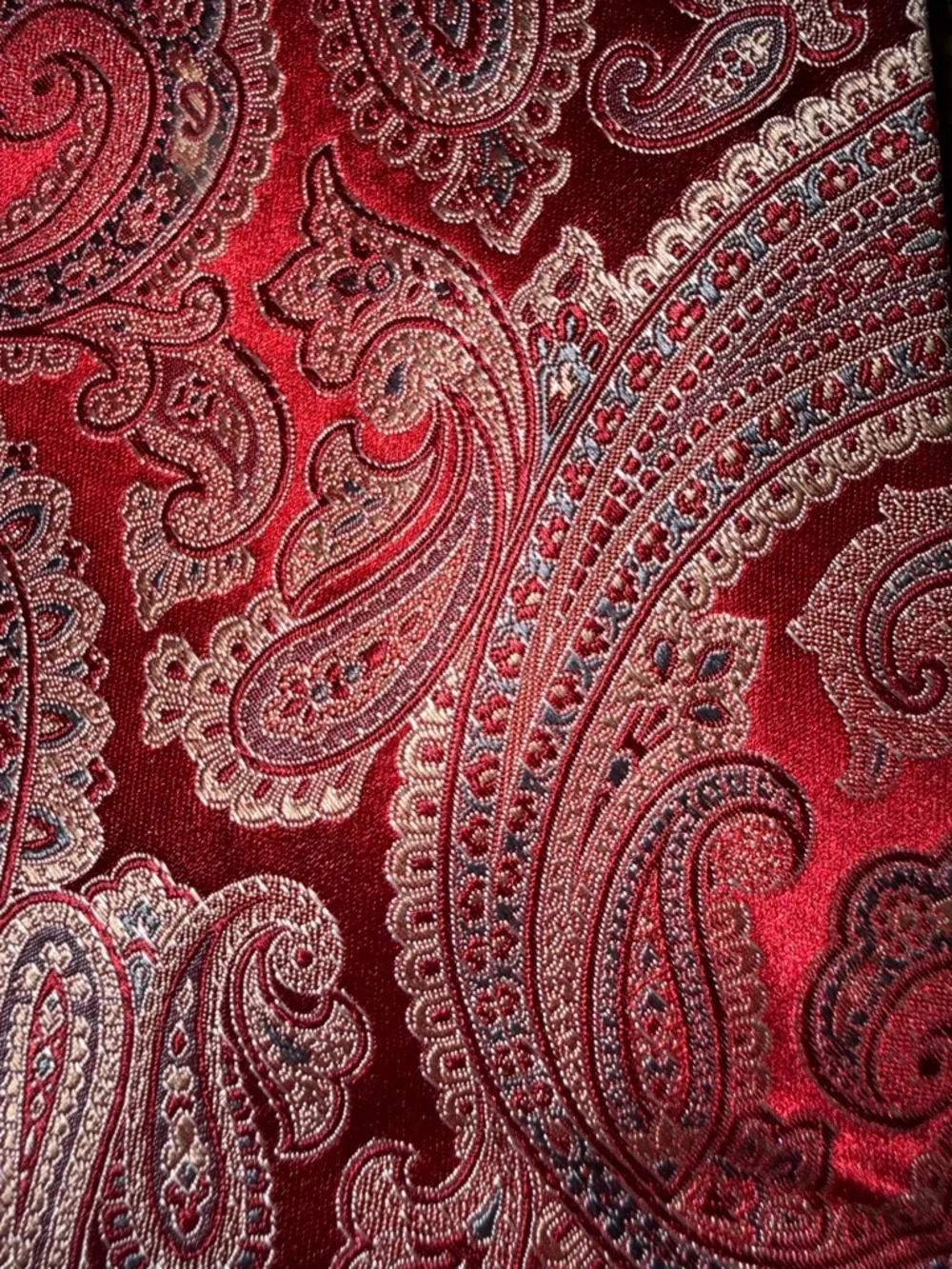 Jos a bank Signature collection Red Paisley silk woven tie